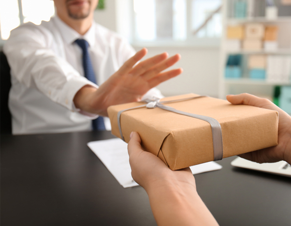 UNE publishes the new version of the global anti-bribery standard