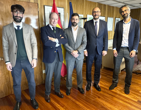 UNE and the Secretary of State highlight the importance of standards in the Spanish energy industry.